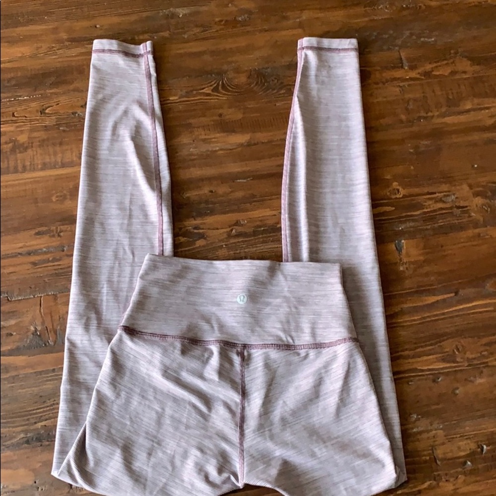 Lululemon leggings